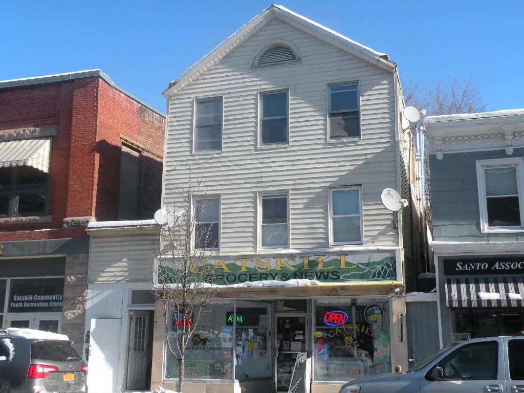 Catskill NY Convenience Apartments Great Location 12414 Barns & Farms