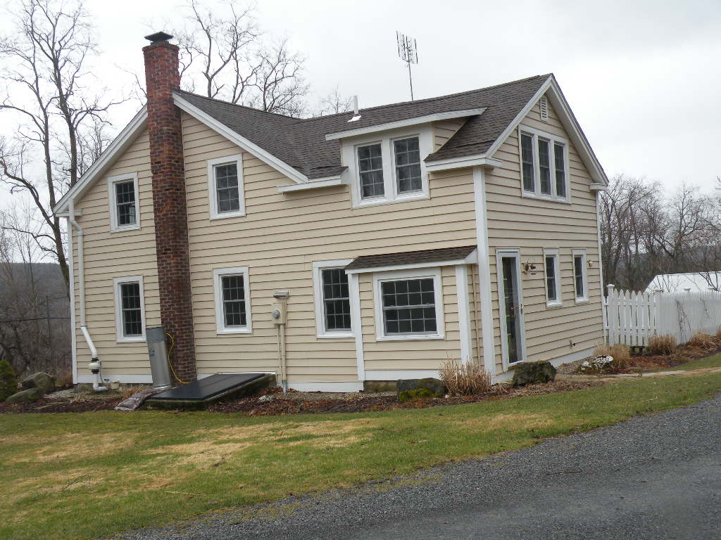New Lebanon 1800's Colonial Farmhouse 12125 Barns & Farms Realty, LLC