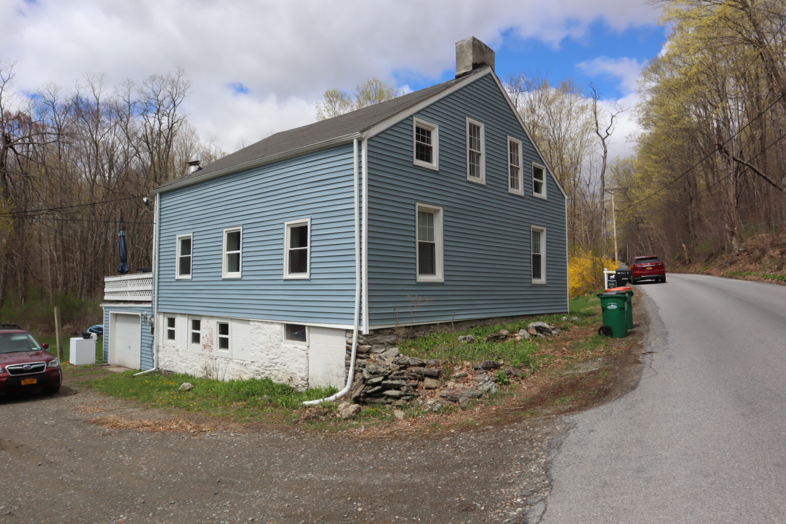 Early 1700s Renovated Home on 100 Acres Subdividable 12569