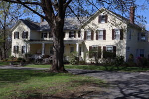 Germantown 1860s Farmhouse 4400SF Distinguished Home 12526