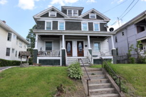 Hudson Fairview Duplex 2 Mirror Image 3BR Apartments 12534